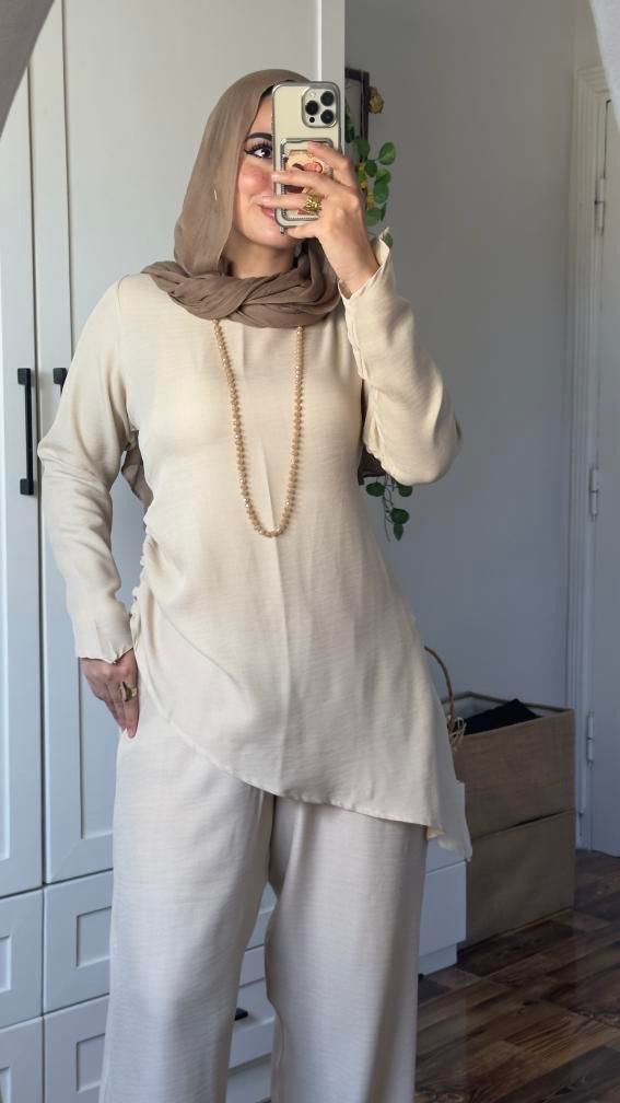 Tailored Linen Set